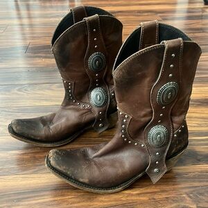 Caborca Women’s cowboy boots size 8.5